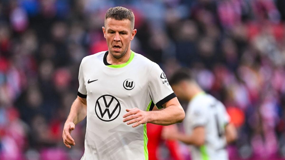 Wolfsburg defender Denis Vavro